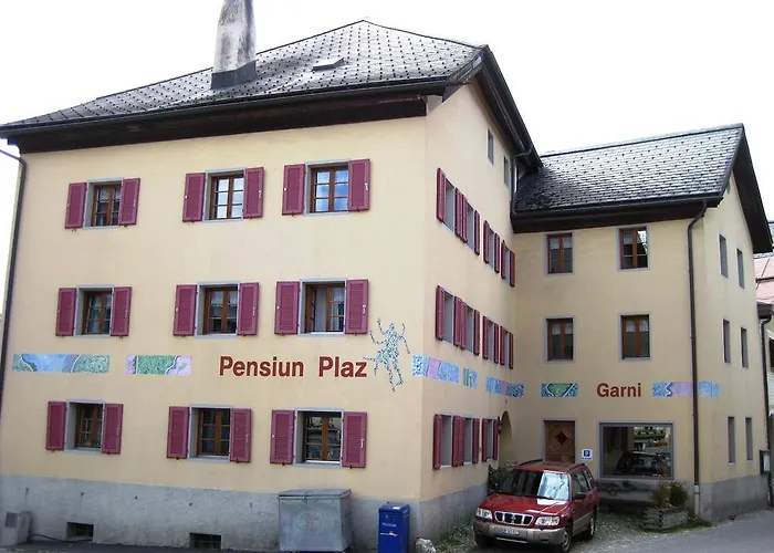 Hotel Pensiun Garni Plaz Scuol